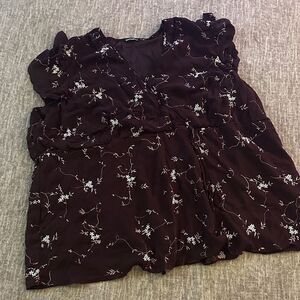 Penningtons Brown Floral Blouse